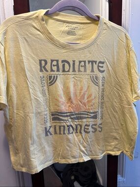 American Eagle "Radiate Kindness" Yellow Cropped Graphic Tee